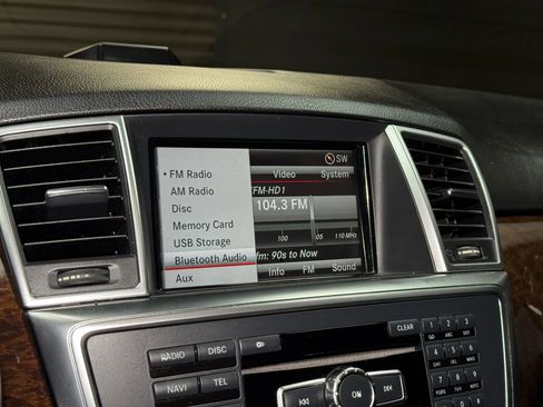 Used 2013 Mercedes-Benz ML 350 BlueTEC 4MATIC image 58