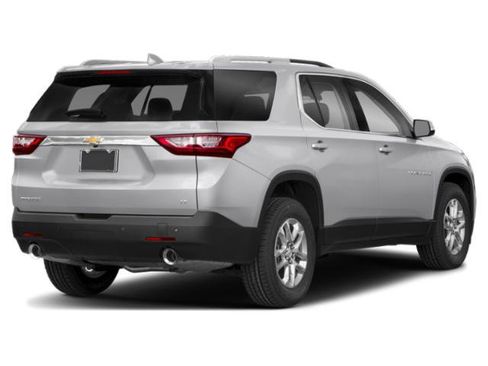Used 2018 Chevrolet Traverse LT w/ LPO, Black Accent Package AWD/4WD image 5