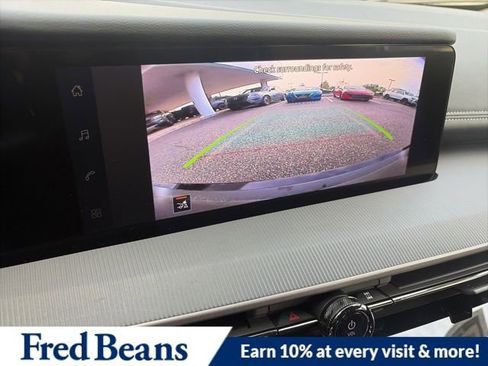 New 2026 Nissan Murano SV image 16