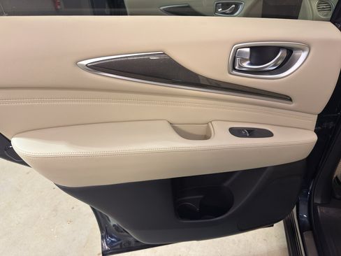 Used 2018 INFINITI QX60 Luxe w/ Premium Plus Package AWD/4WD image 29