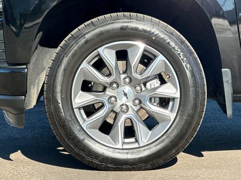 Used 2022 Chevrolet Silverado 1500 RST image 36