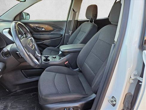 Used 2021 GMC Terrain SLE w/ Driver Convenience Package FWD image 11