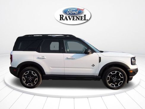 Used 2024 Ford Bronco Sport Outer Banks AWD/4WD image 3