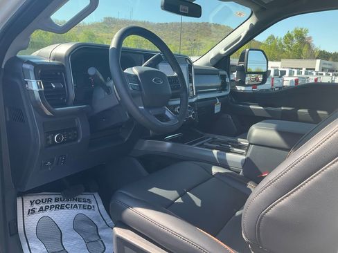 New 2026 Ford F250 Lariat AWD/4WD image 15