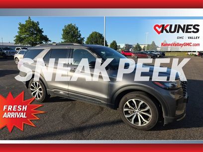 Used 2025 Ford Explorer ST-Line