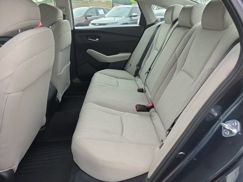 Used 2023 Honda Accord EX image 11