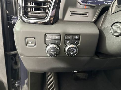 Used 2024 GMC Sierra 1500 Denali image 19