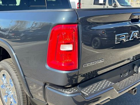 New 2026 RAM 1500 2WD Crew Cab image 17