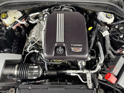 Used 2023 Cadillac CT5 Luxury w/ Sun And Sound Package RWD image 32