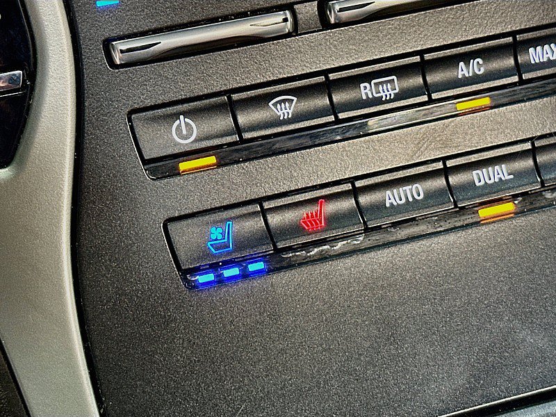 Used 2019 Lincoln Nautilus Reserve w/ Ultimate Package FWD image 20