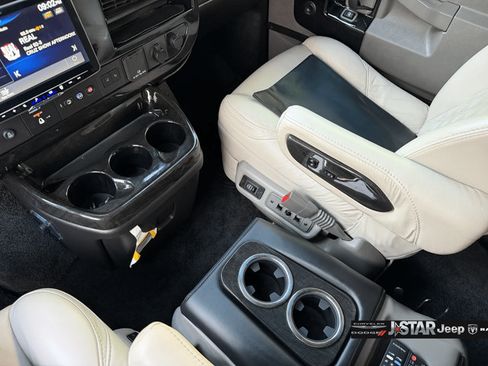 Used 2024 GMC Savana 2500 Extended w/ Driver Convenience Package RWD image 21