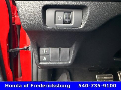 Certified 2024 Honda Civic Sport image 32