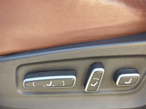 Used 2012 Hyundai Veracruz Limited image 6