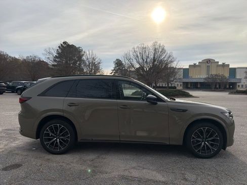 Used 2025 MAZDA CX-70 3.3 Turbo S w/ Premium Package image 4