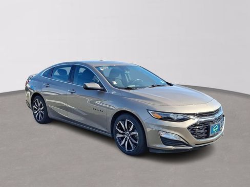 Certified 2023 Chevrolet Malibu RS FWD image 3