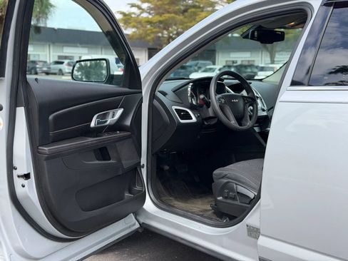 Used 2015 GMC Terrain SLE image 6