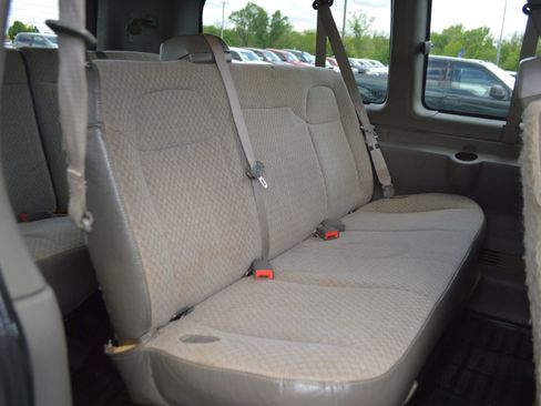 Used 2014 Chevrolet Express 2500 LS RWD image 20