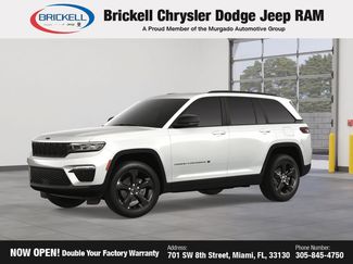 New 2025 Jeep Grand Cherokee Limited w/ Black Appearance Package video 2