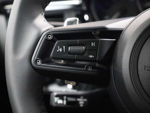 New 2026 Porsche Macan AWD/4WD image 27