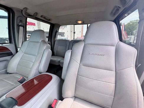 Used 2007 Ford F350 Lariat AWD/4WD image 12