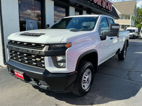 Used 2022 Chevrolet Silverado 2500 W/T w/ WT Fleet Convenience Package AWD/4WD image 2