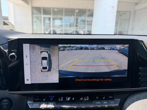 Used 2025 Toyota Camry XLE w/ Premium Plus Package FWD image 18