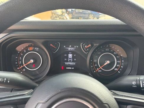 Used 2024 Jeep Wrangler Sport AWD/4WD image 19