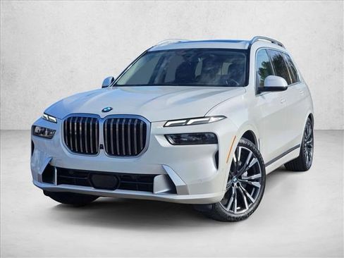Used 2023 BMW X7 xDrive40i w/ Premium Package image 1