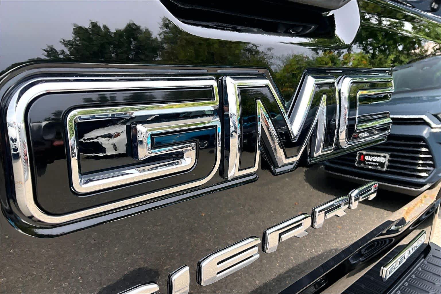 Used 2026 GMC Sierra 1500 Elevation w/ X31 Off-Road Package AWD/4WD image 29