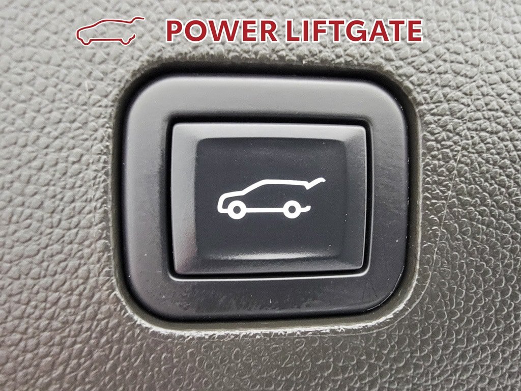 Used 2023 Buick Enclave Premium w/ Experience Buick Package FWD image 35