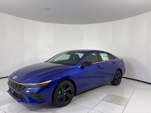 New 2026 Hyundai Elantra SEL Sport image 1