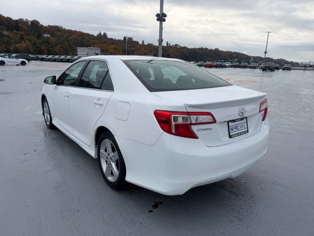 Used 2014 Toyota Camry SE FWD image 5