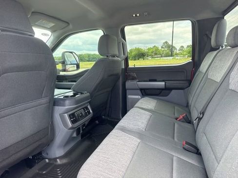 Used 2024 Ford F250 XLT w/ XLT Premium Package AWD/4WD image 30
