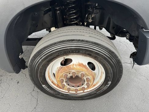 Used 2016 Ford F450 XL w/ Power Equipment Group image 12