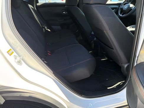 Used 2023 Honda HR-V Sport image 15