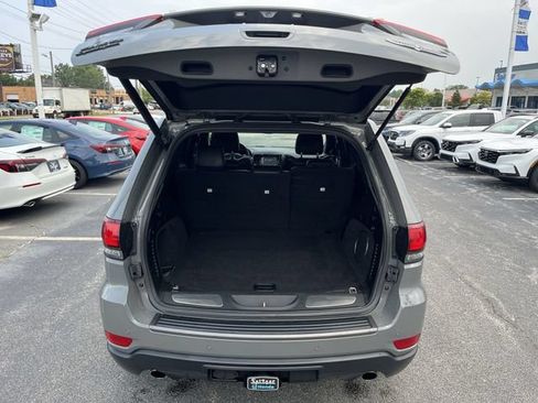 Used 2020 Jeep Grand Cherokee Trailhawk AWD/4WD image 22