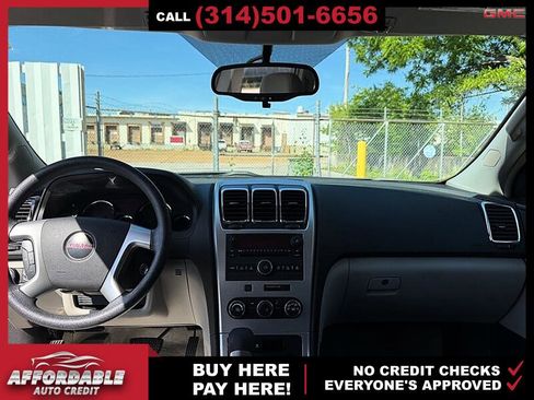 Used 2008 GMC Acadia SLE FWD image 12