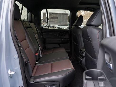 New 2026 Honda Ridgeline Black Edition image 16
