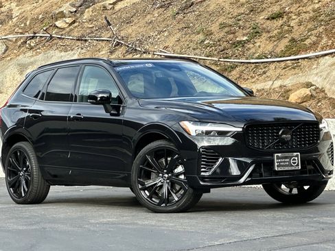 Certified 2024 Volvo XC60 T8 Ultimate w/ Protection Package Premier image 2