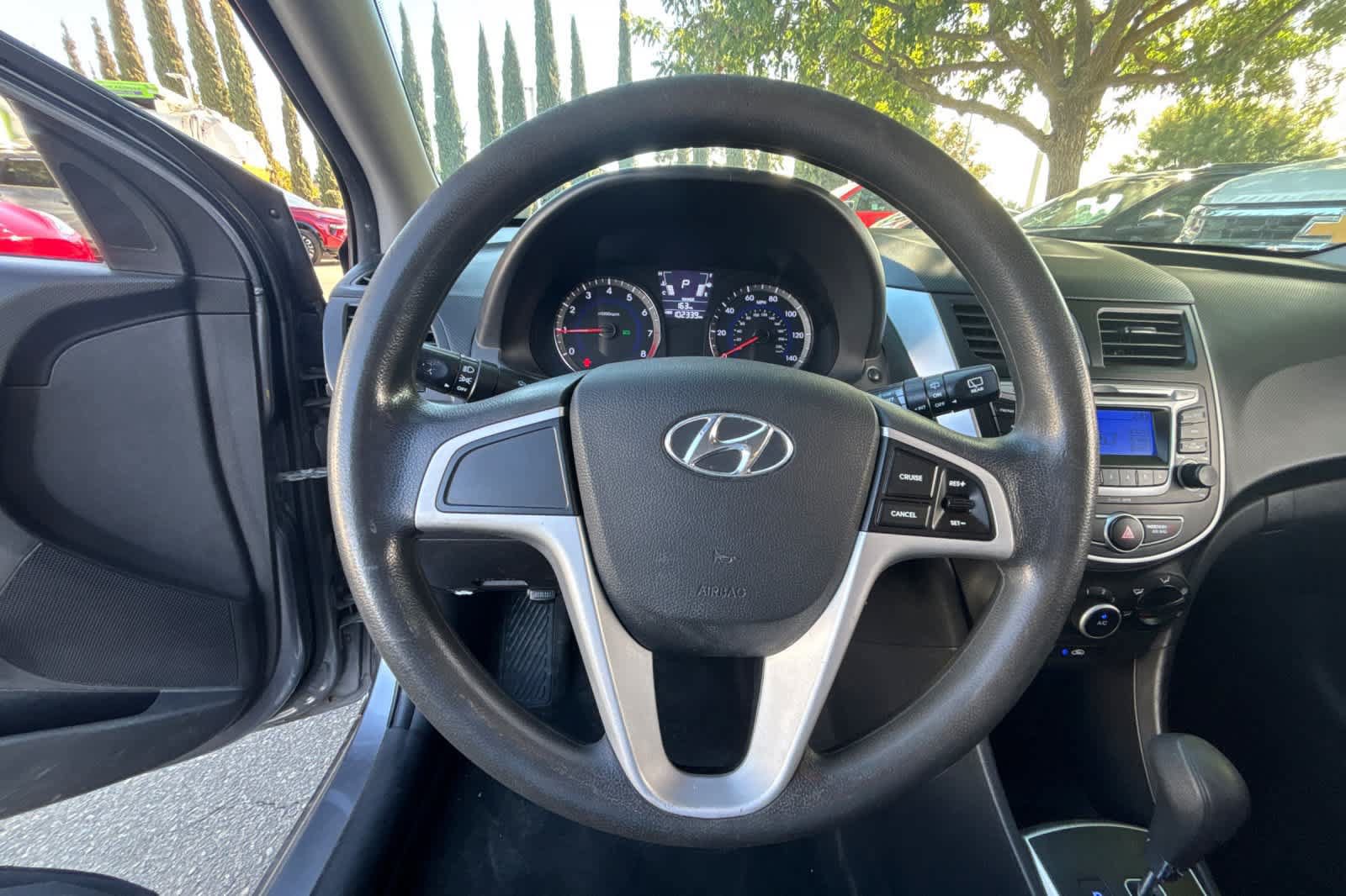 Used 2014 Hyundai Accent GS FWD image 21