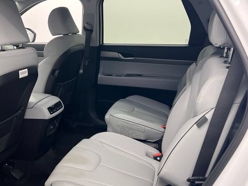 Used 2025 Hyundai Palisade SEL FWD image 12