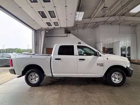 Used 2020 RAM 1500 Tradesman w/ Popular Equipment Group AWD/4WD image 2