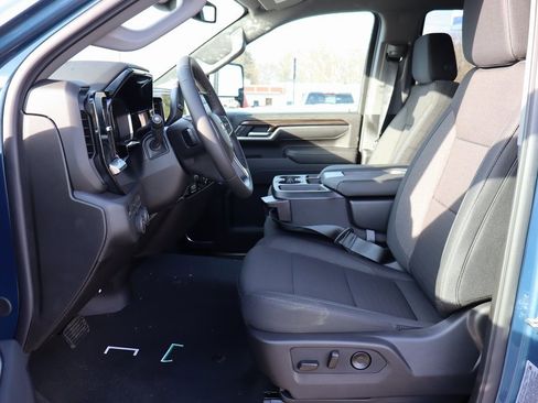 New 2026 Chevrolet Silverado 3500 LT w/ All Star Edition image 4