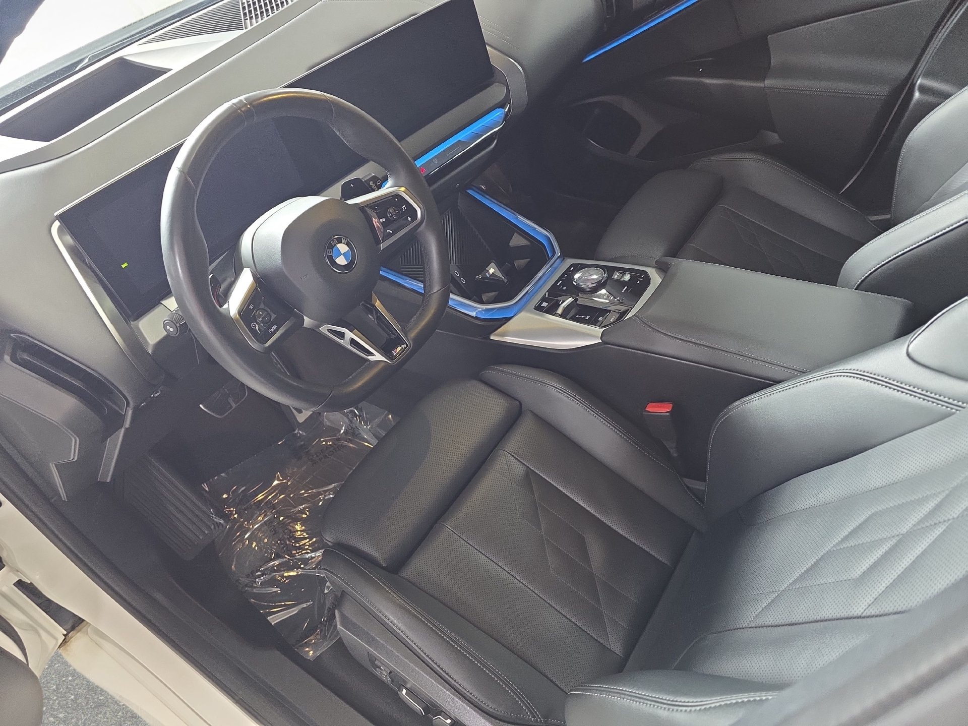 Used 2025 BMW X3 xDrive30i AWD/4WD image 16