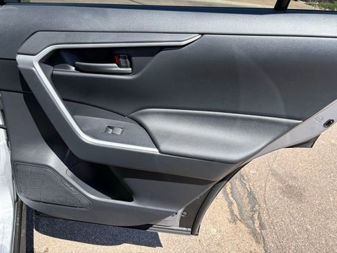 Used 2025 Toyota RAV4 LE image 32