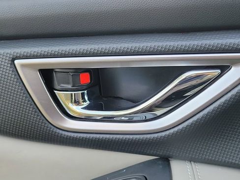 Used 2021 Subaru Forester Limited image 15