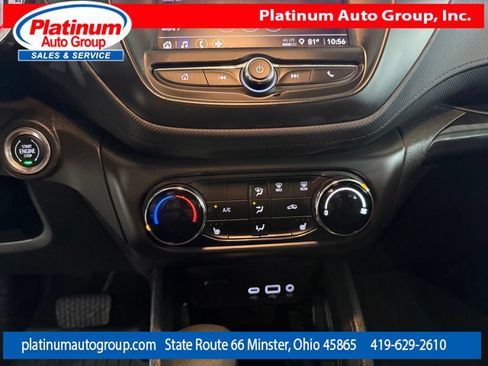 Used 2021 Chevrolet TrailBlazer LT FWD image 20