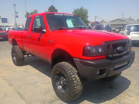 Used 2005 Ford Ranger XLT AWD/4WD image 4
