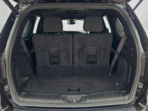Used 2025 Dodge Durango GT AWD/4WD image 6