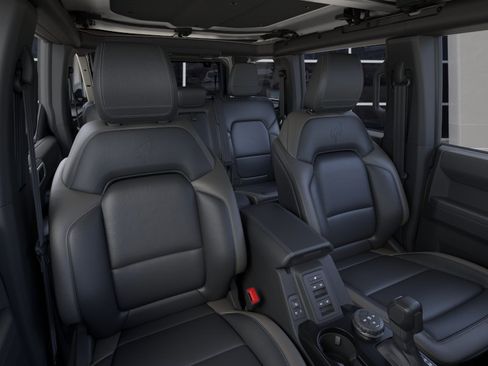 New 2026 Ford Bronco Outer Banks AWD/4WD image 10